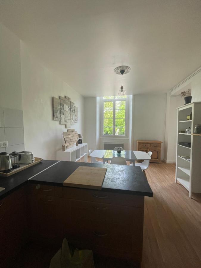 Le château Emile Loubet - Appartement entier La Bégude-de-Mazenc Exterior foto